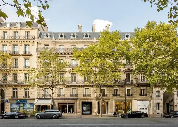 8th Super - Haussmann Apartment